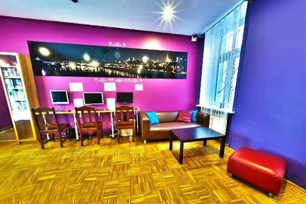 Nathan'S Villa Hostel-1
